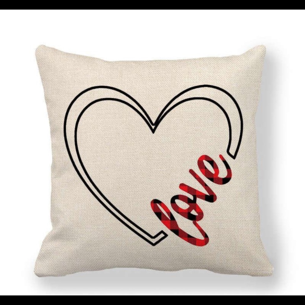 Free gift when you purchase: Double heart valentine pillow